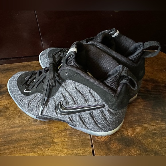 Nike Little Posite Pro GS Big Kid's Size 4Y Dark Grey Heather & Black - Picture 7 of 10